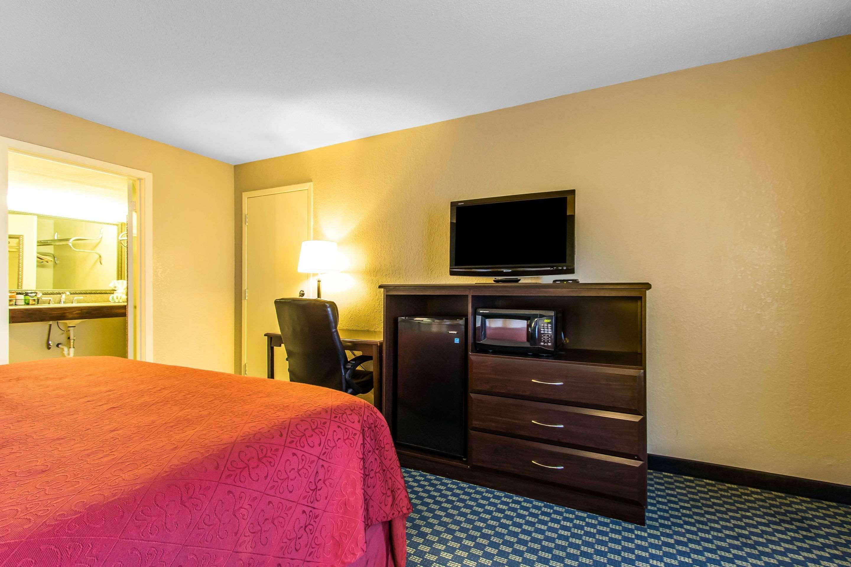 Quality Inn Duncan Hwy 81 Bagian luar foto